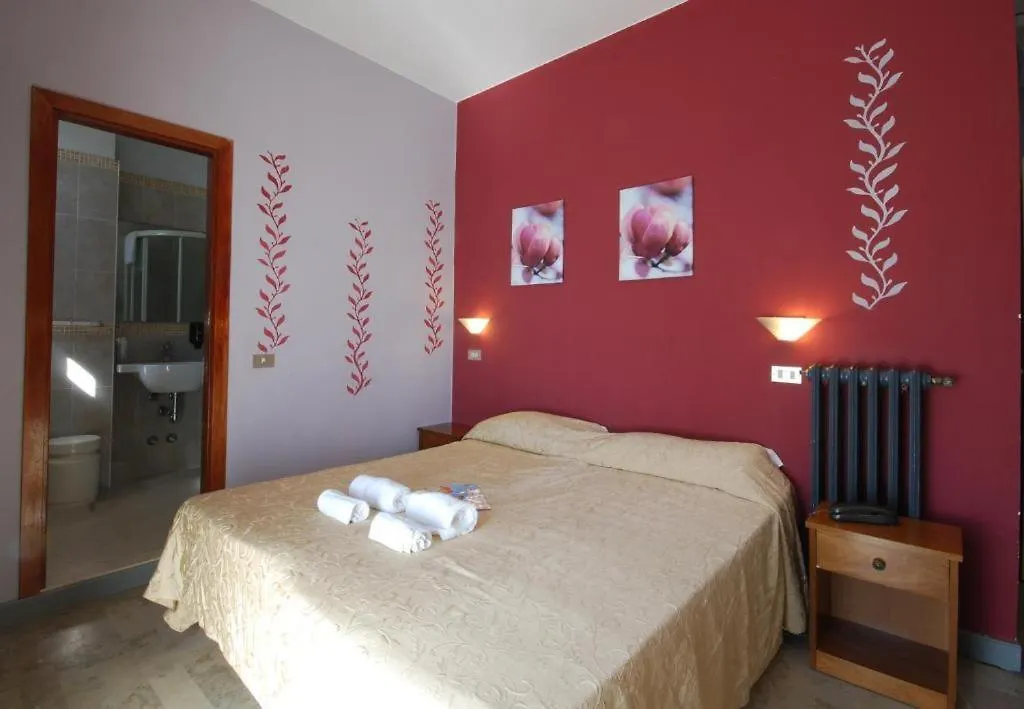 Hotel Kent Riccione 3*,  Italie